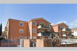 t3 à la vente -   83500  LA SEYNE SUR MER, surface 77 m2 vente t3 - UBI463527947